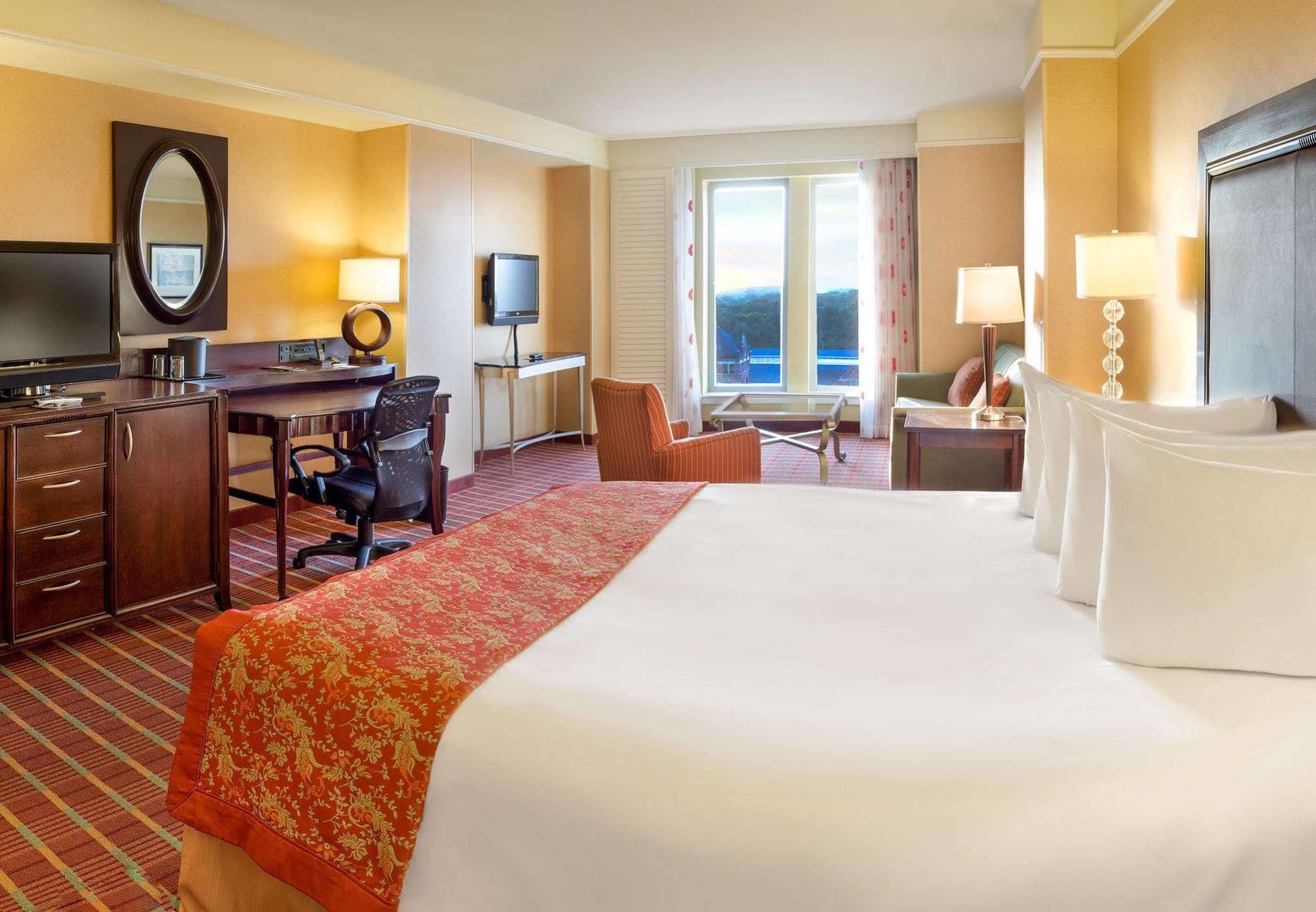 Renaissance Montgomery Hotel & Spa At The Convention Center Eksteriør billede